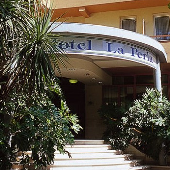 Image of La Perla Hotel