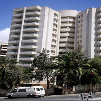 Image of Las Torres Apartments