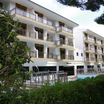 Image of Apolo Hotel
