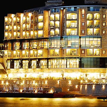 Image of Charisma De Luxe Hotel